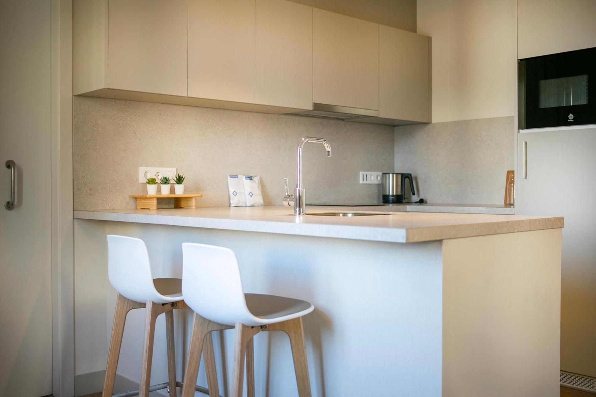 Fisa Rentals Ramblas Apartments Barcelona Luaran gambar