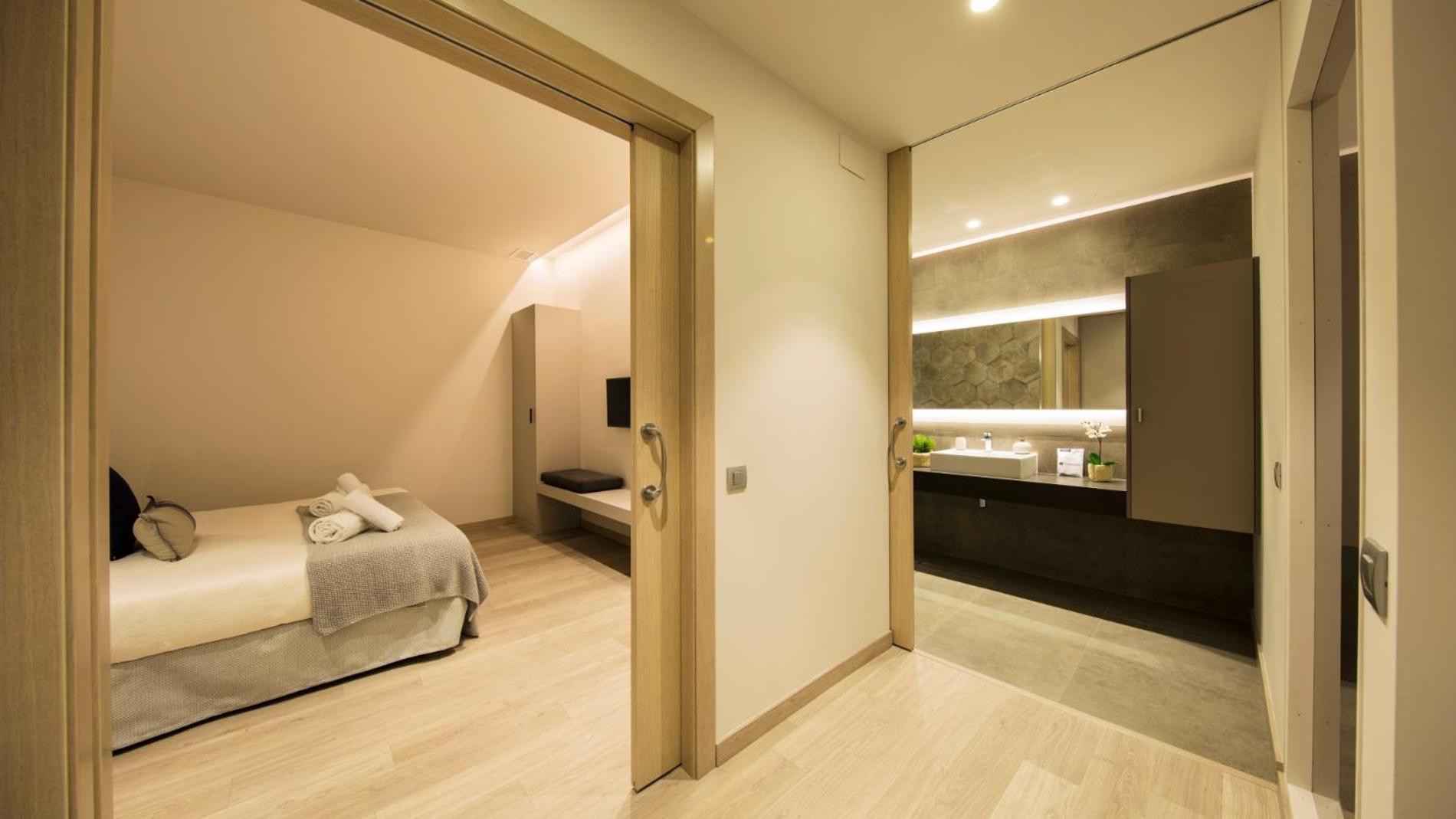 Fisa Rentals Ramblas Apartments Barcelona Luaran gambar
